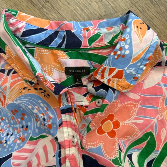 Talbots • Multi Color Abstract Floral Button Down - Picture 8 of 8